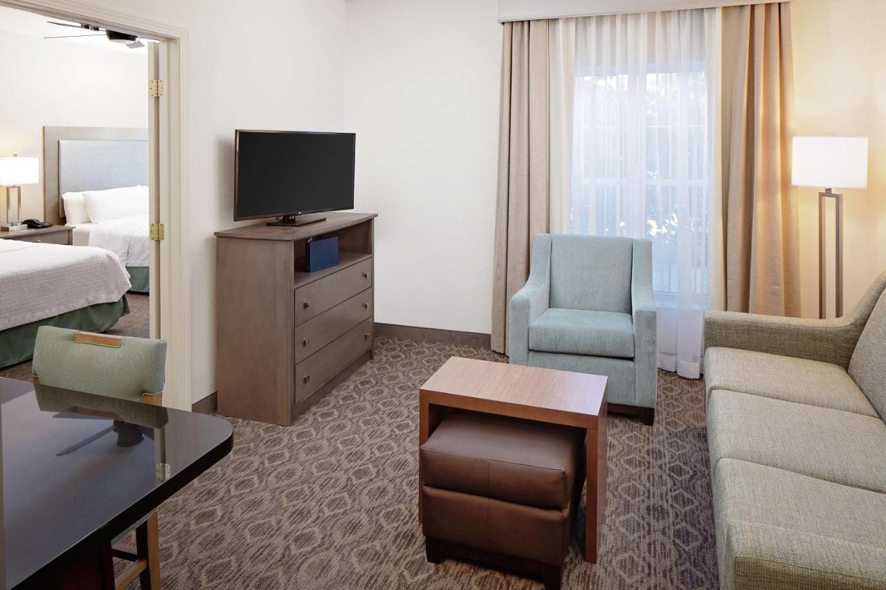 Homewood Suites By Hilton Hartford-Farmington Exterior photo